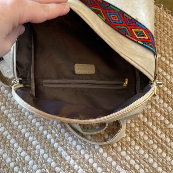 Modern Chic Bucket Backpack - Picture 3 of 4